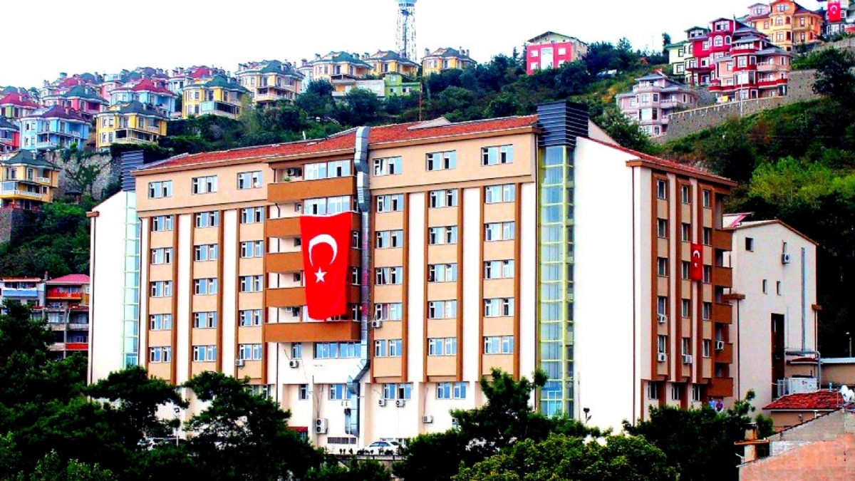 TRABZON YAVUZ SELİM KEMİK HASTALIKLARI VE REHABİLİTASYON HASTANESİ (250 YATAKLI)